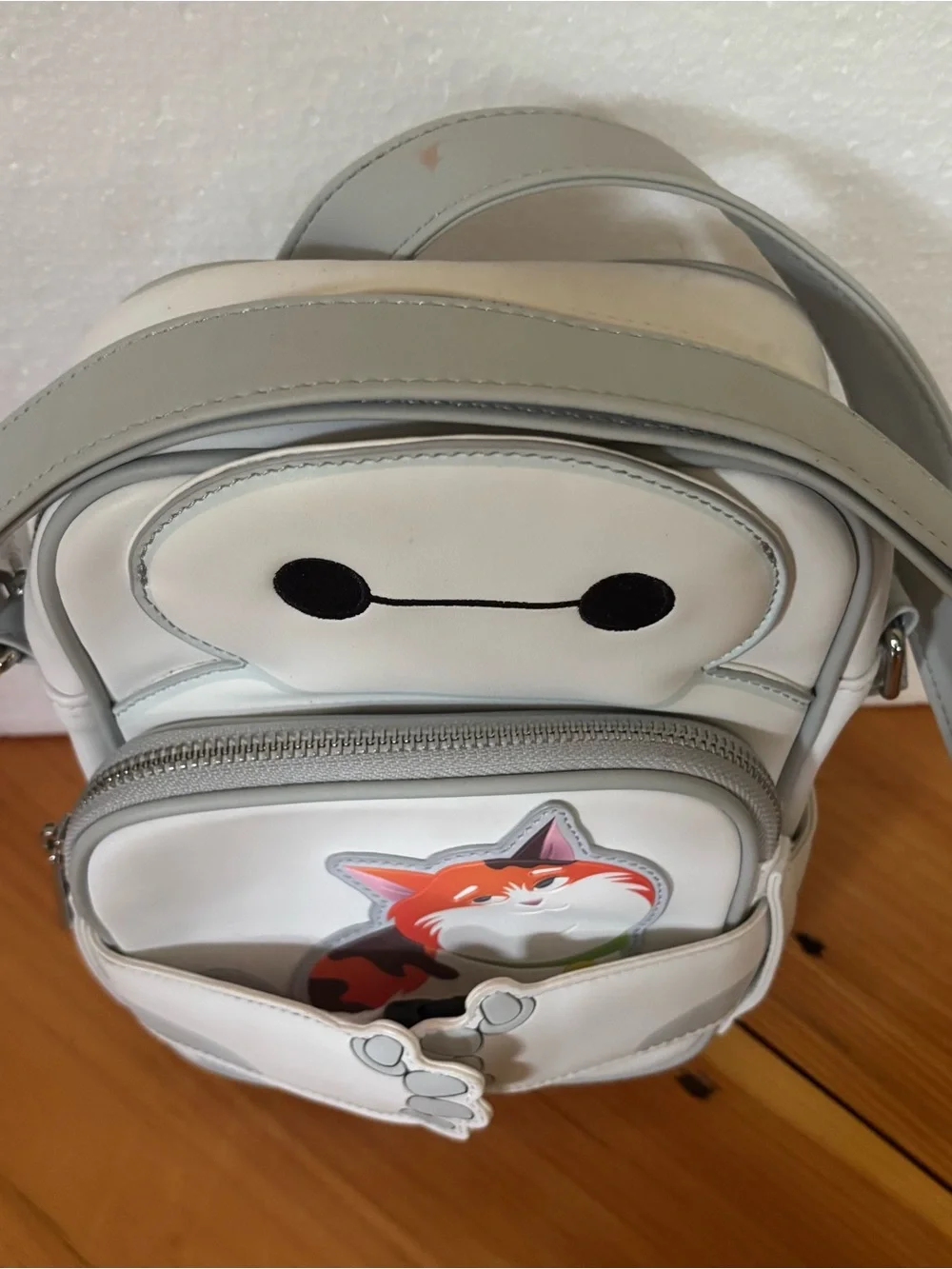 Loungefly Disney Big Hero 6 Baymax Mochi Crossbuddies Crossbody Bag